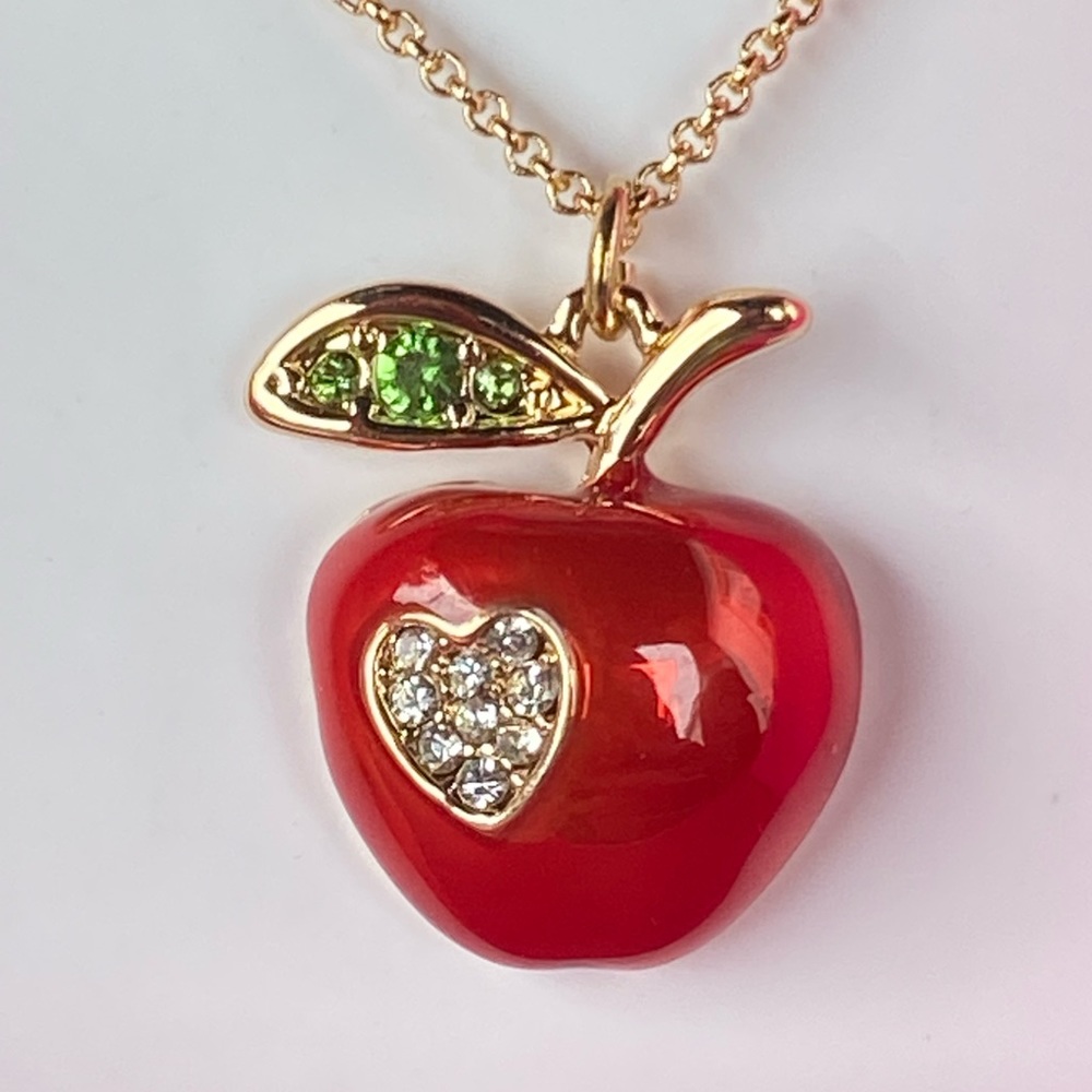 New Betsey Johnson BACK TO SCHOOL APPLE SET RED - Picture 8 of 12